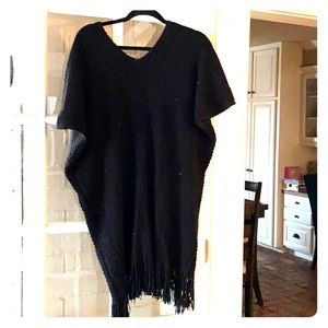 Sleeveless sweater with sequins